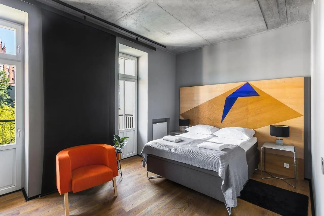 Dada Premium Aparthotel Kraków 0*,